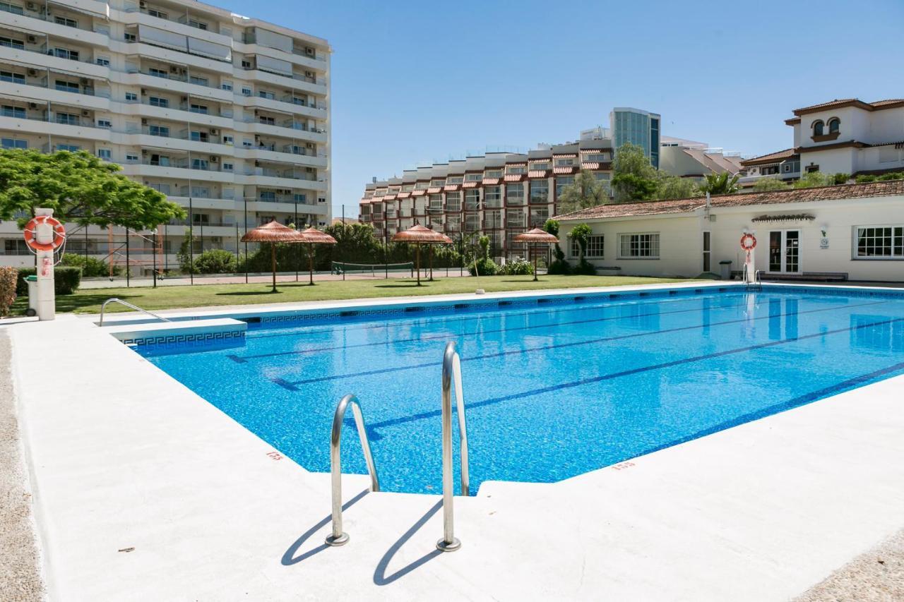 Malagadevacaciones - La Carihuela Palace Torremolinos Luaran gambar